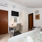 Guest house Baric 3*