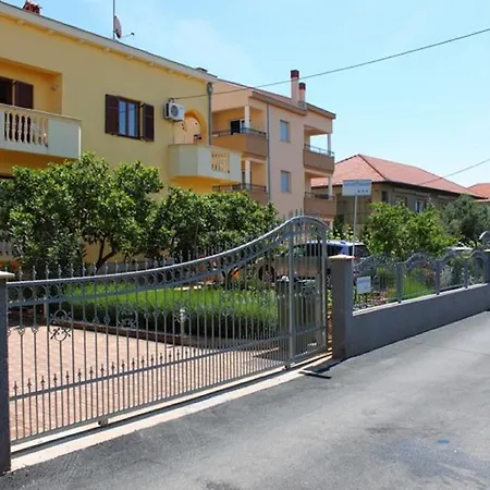 Gostinjska kuća Baric