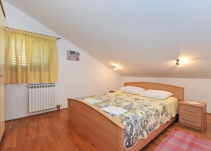 Baric Guest house 3*