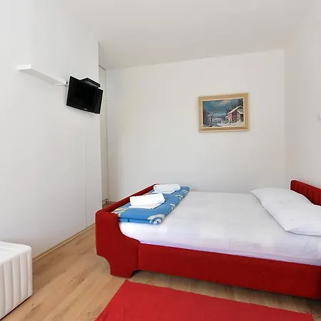 בית הארחה Baric 3*